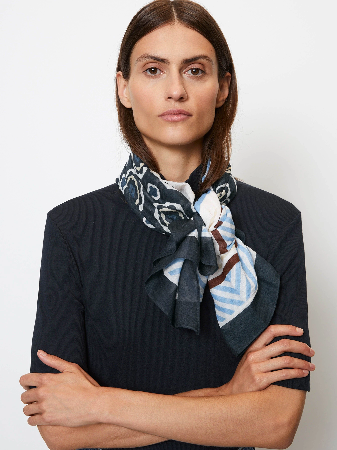 Шарфы и платки Marc O’Polo модель 308819502049-G60 Шарфы и платки Marc O’Polo модель 308819502049-G60 Фото