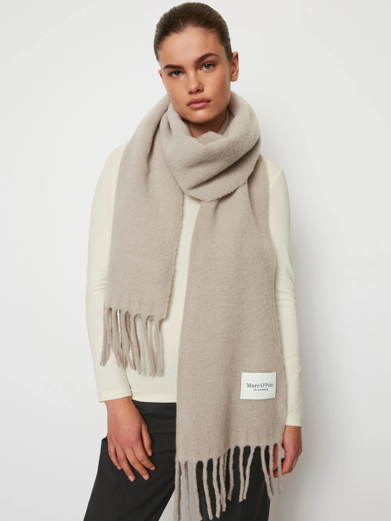 Шарфы и платки Marc O’Polo модель 310805602117-913 Шарфы и платки Marc O’Polo модель 310805602117-913 Фото
