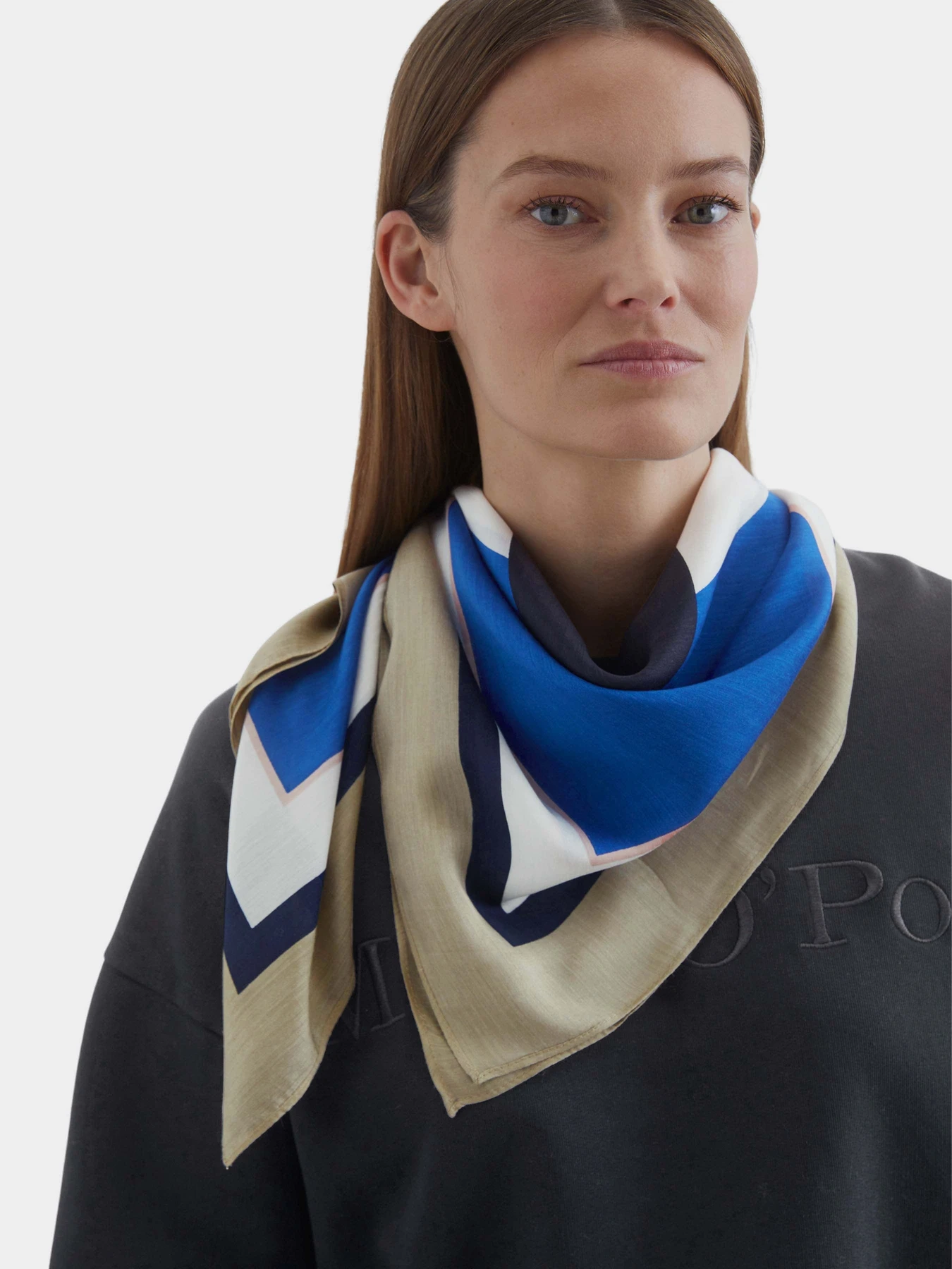 Шарфи та хустки Marc O’Polo модель 502802502021-A53 Шарфи та хустки Marc O’Polo модель 502802502021-A53 Фото
