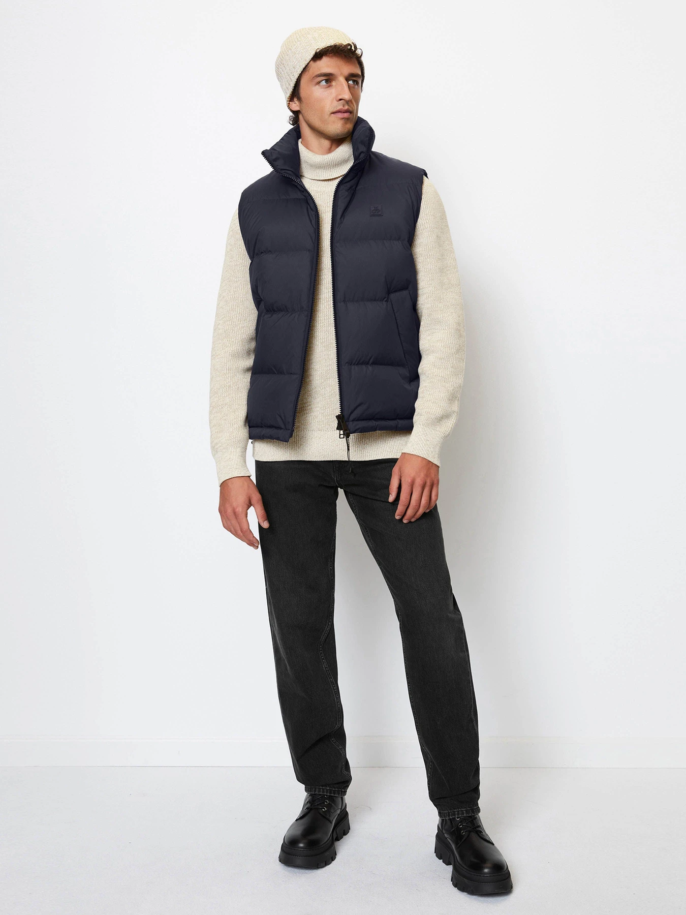 Куртки и дубленки Marc O’Polo модель 329096072034-898 Фото
