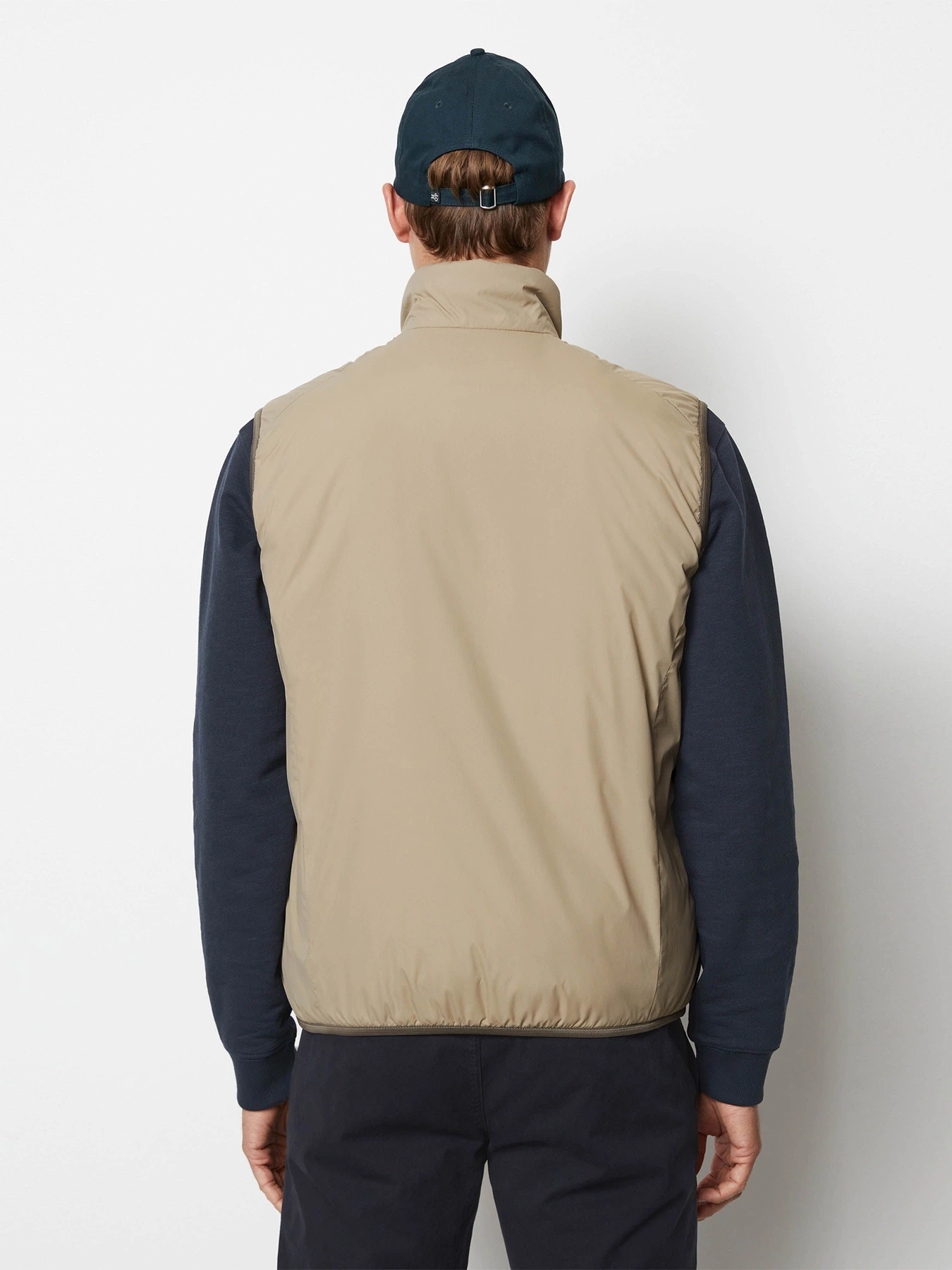 Куртки и дубленки Marc O’Polo Reversible Quilted Vest Regular модель 426096072046-730 Куртки и дубленки Marc O’Polo Reversible Quilted Vest Regular модель 426096072046-730 Фото