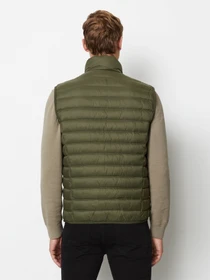 Куртки и дубленки Marc O’Polo Regular Quilted Vest модель 426114272012-495 Фото
