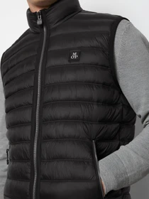 Куртки та дублянки Marc O’Polo модель 426114272012-990 Фото