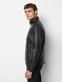 Куртки та дублянки Marc O’Polo модель 426700673020-990 Фото