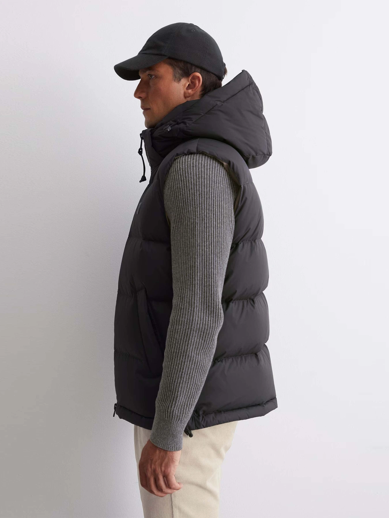Куртки та дублянки Marc O’Polo модель 429096072082-990 Фото