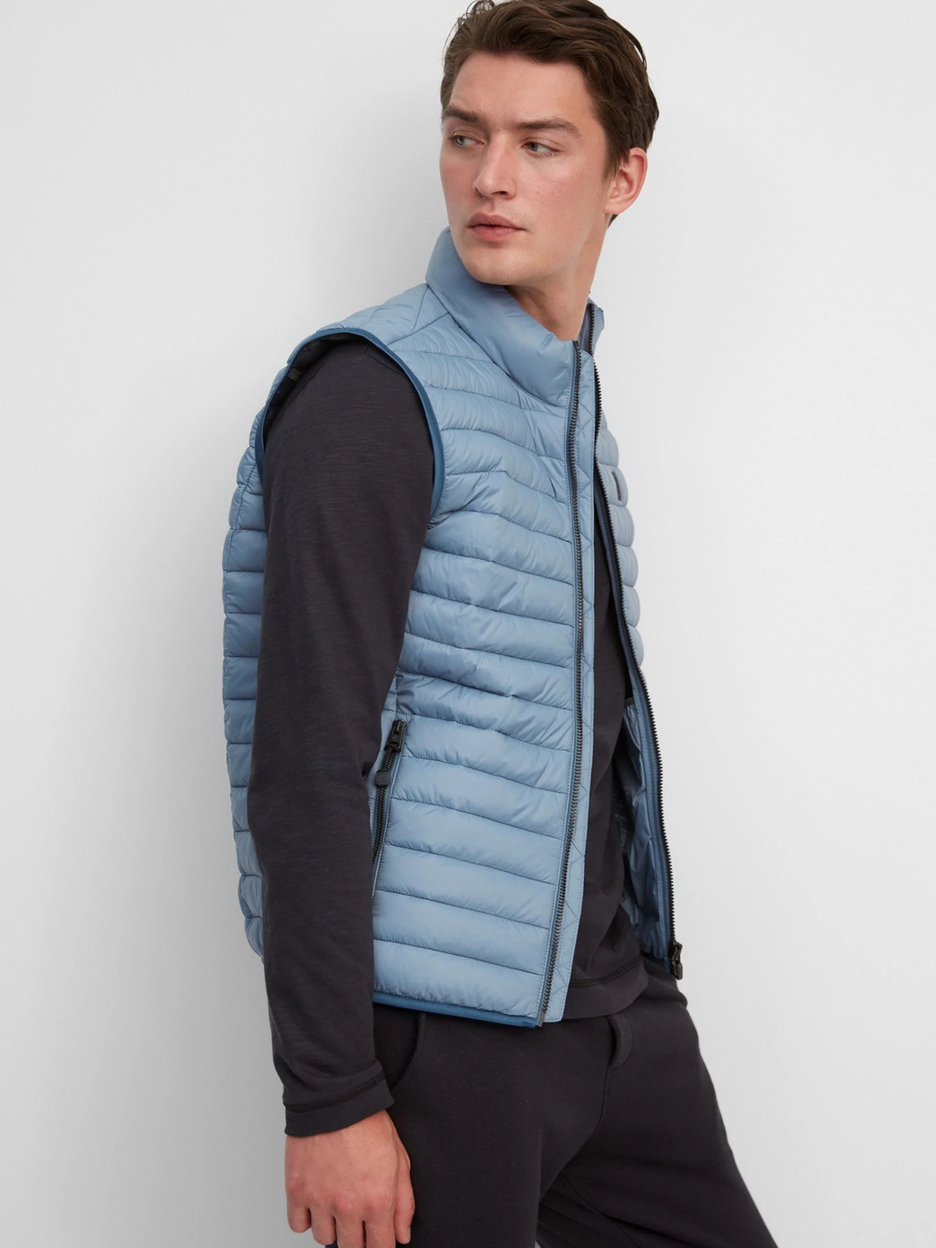 Жилеты Marc O’Polo модель 127114272052-866 Жилеты Marc O’Polo модель 127114272052-866 Фото