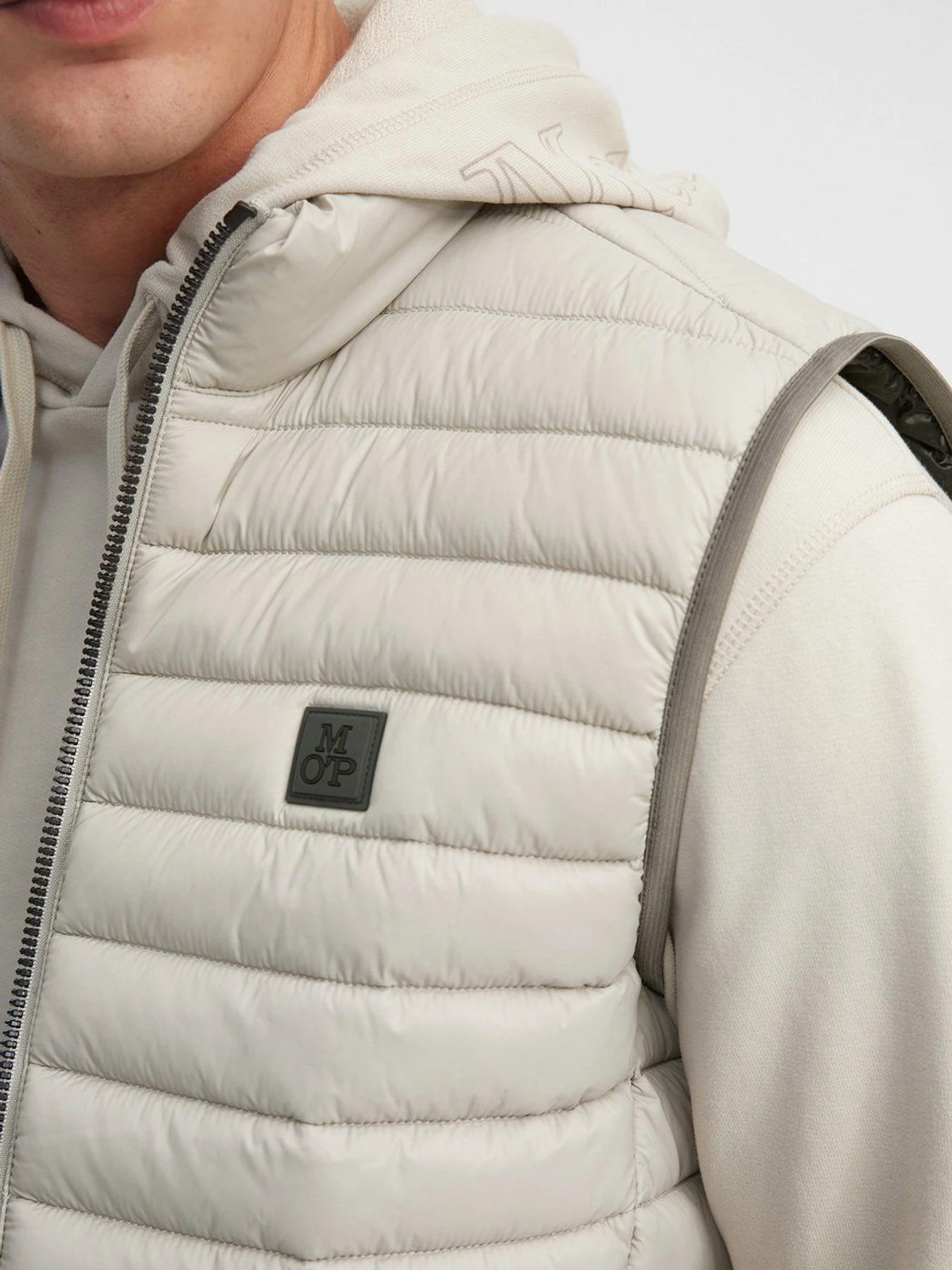 Жилеты Marc O’Polo модель 127114272052-913 Фото