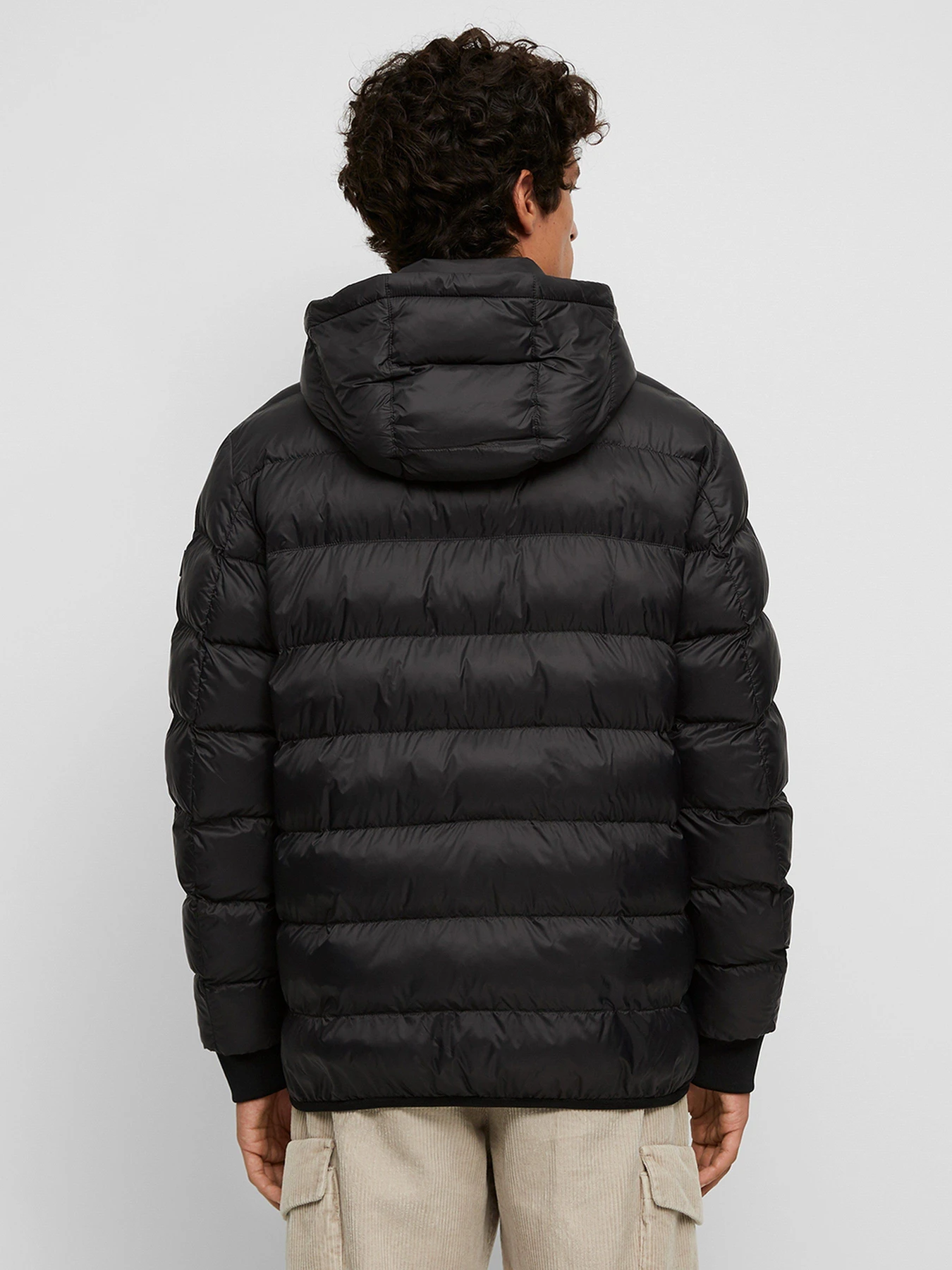 Куртки и дубленки Marc O’Polo модель 129114270346-990 Фото