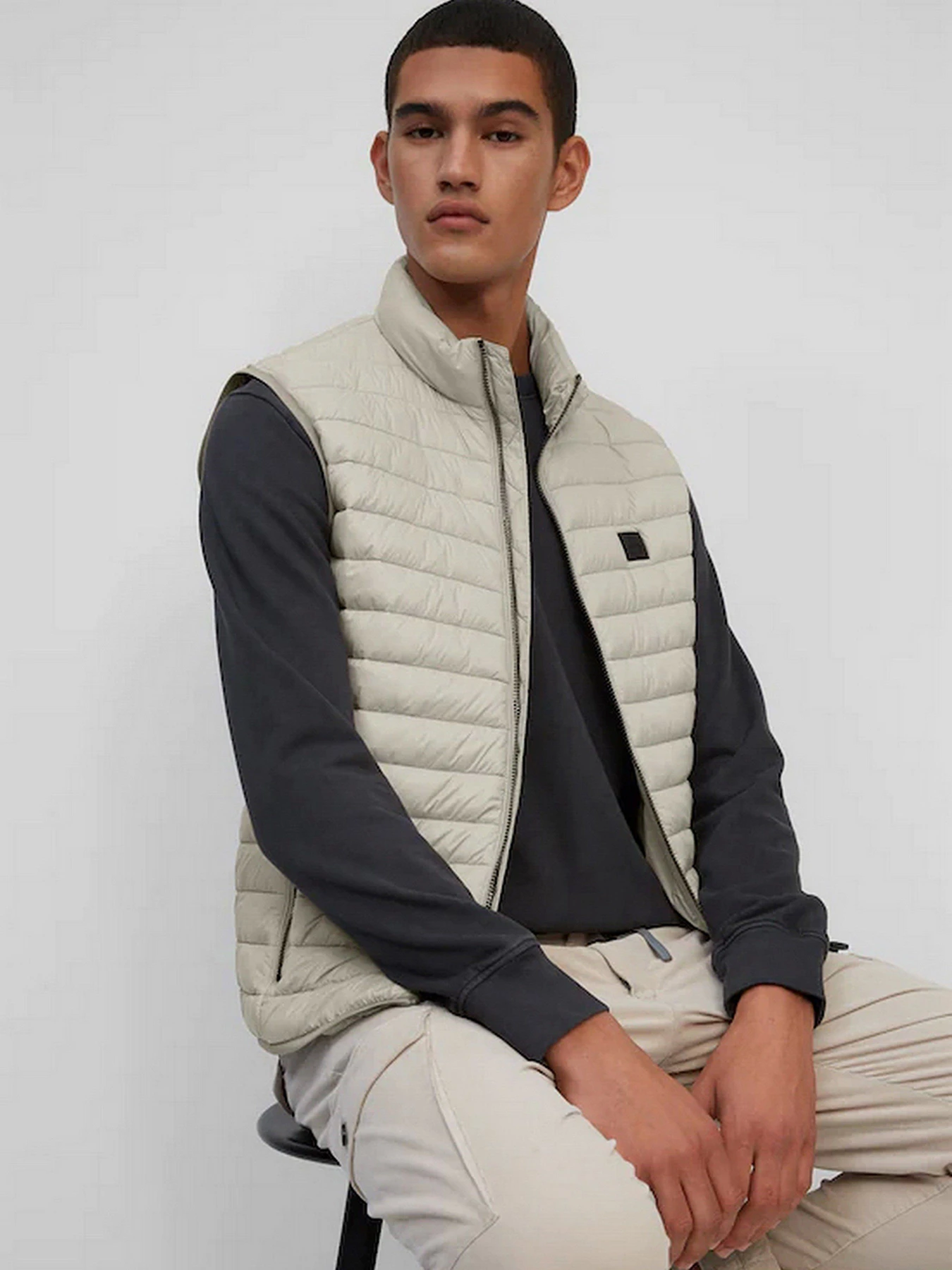 Жилеты Marc O’Polo модель 220114272052-913 Жилеты Marc O’Polo модель 220114272052-913 Фото