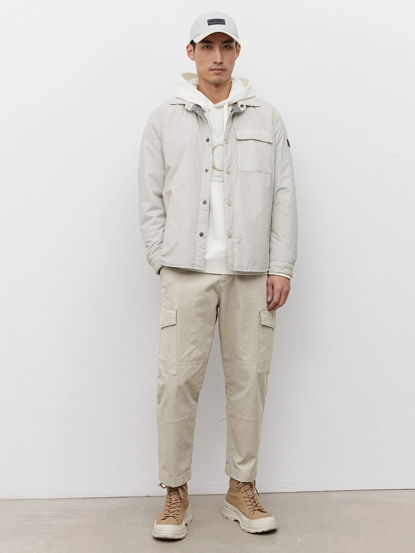 Куртки та дублянки Marc O’Polo модель 221090670180-707 Фото