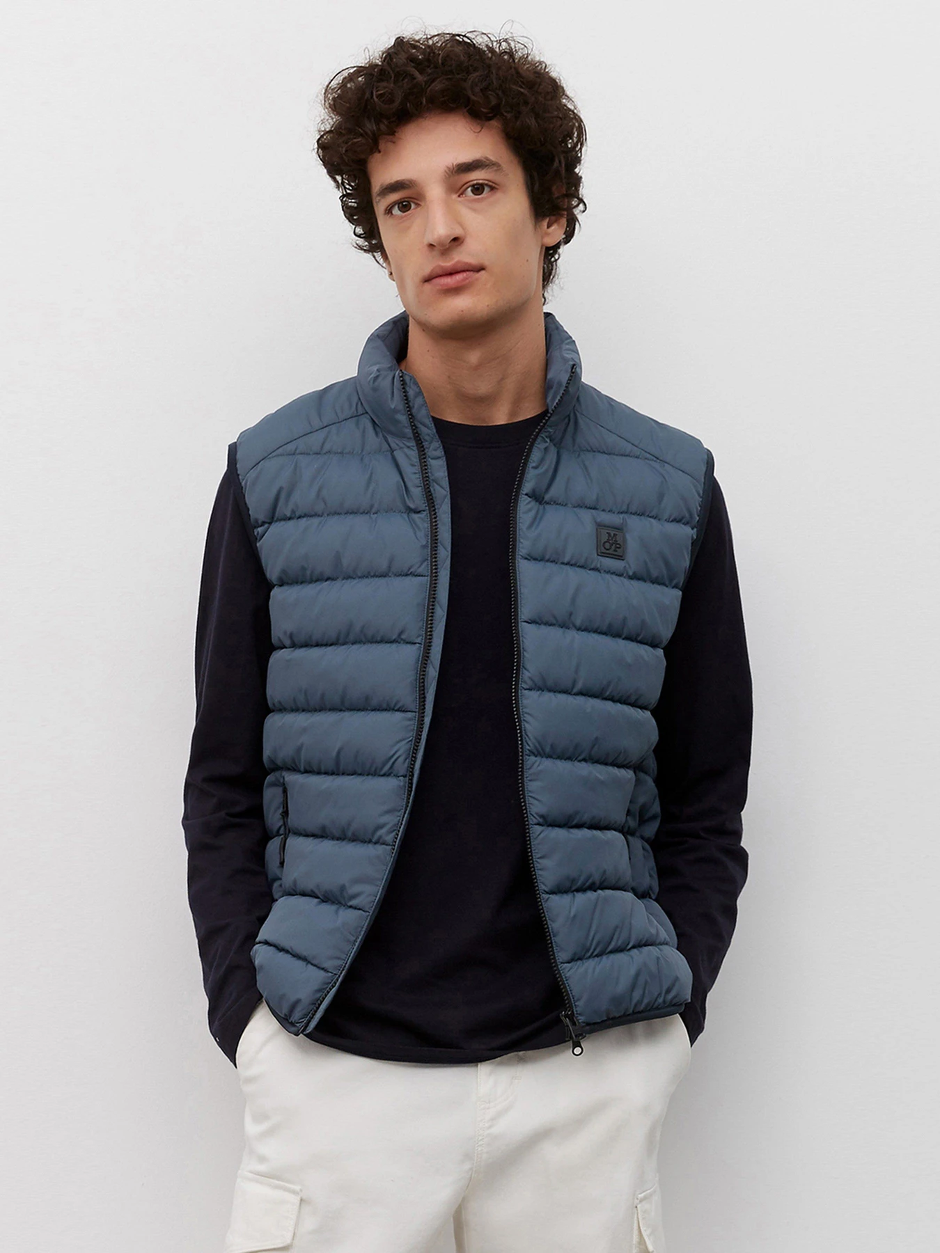 Жилеты Marc O’Polo модель 221096072022-849 Фото