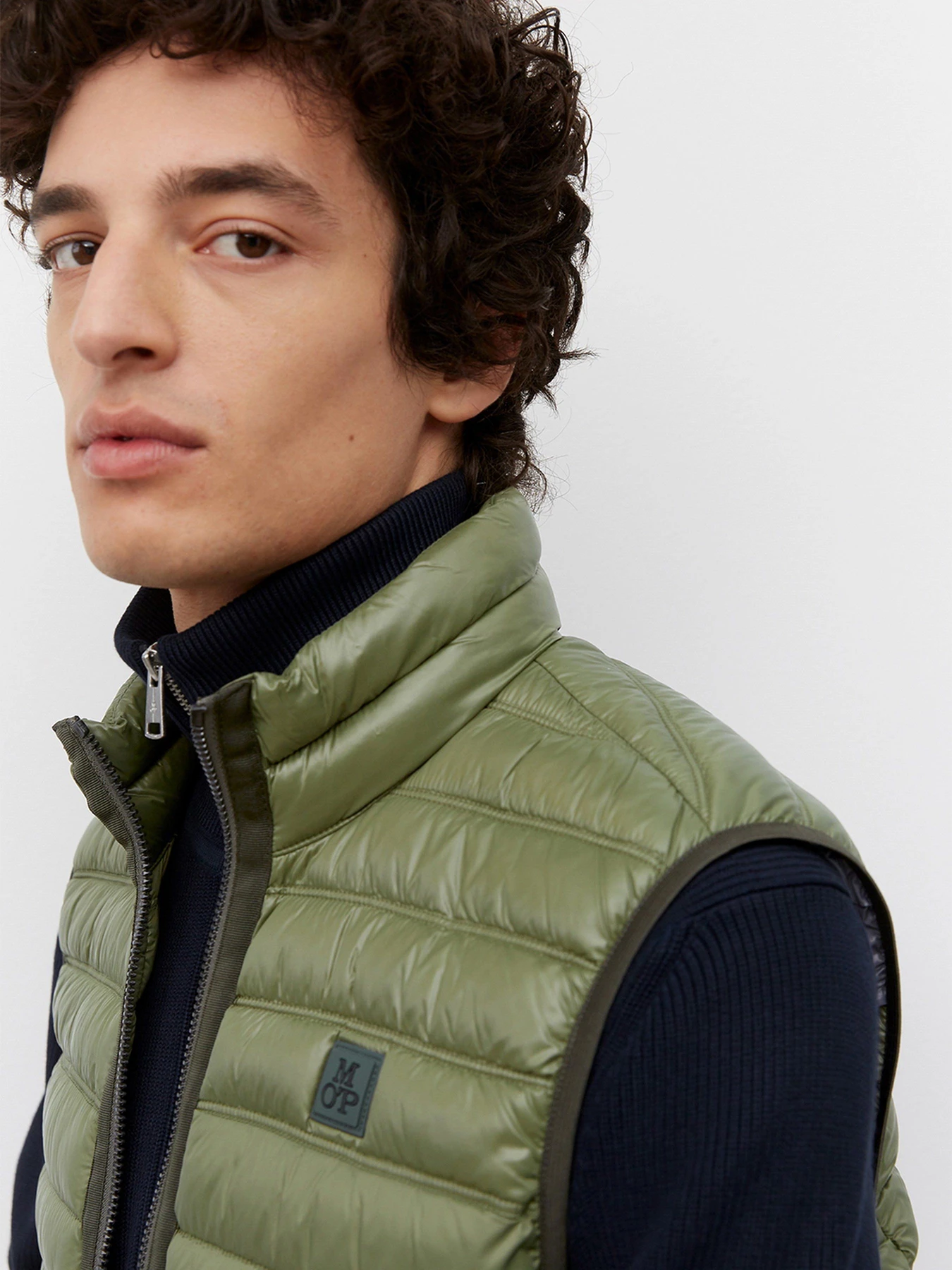 Жилети Marc O’Polo модель 221114272046-450 Жилети Marc O’Polo модель 221114272046-450 Фото