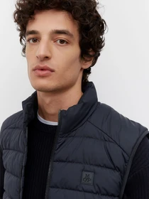 Жилеты Marc O’Polo модель M21096072022-898 Фото