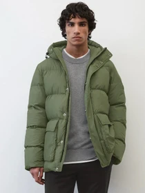 Куртки та дублянки Marc O’Polo модель 231092670032-484 Фото