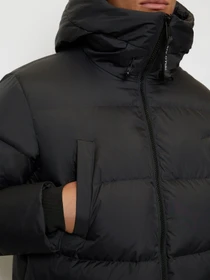 Куртки та дублянки Marc O’Polo модель M29096070136-990 Фото