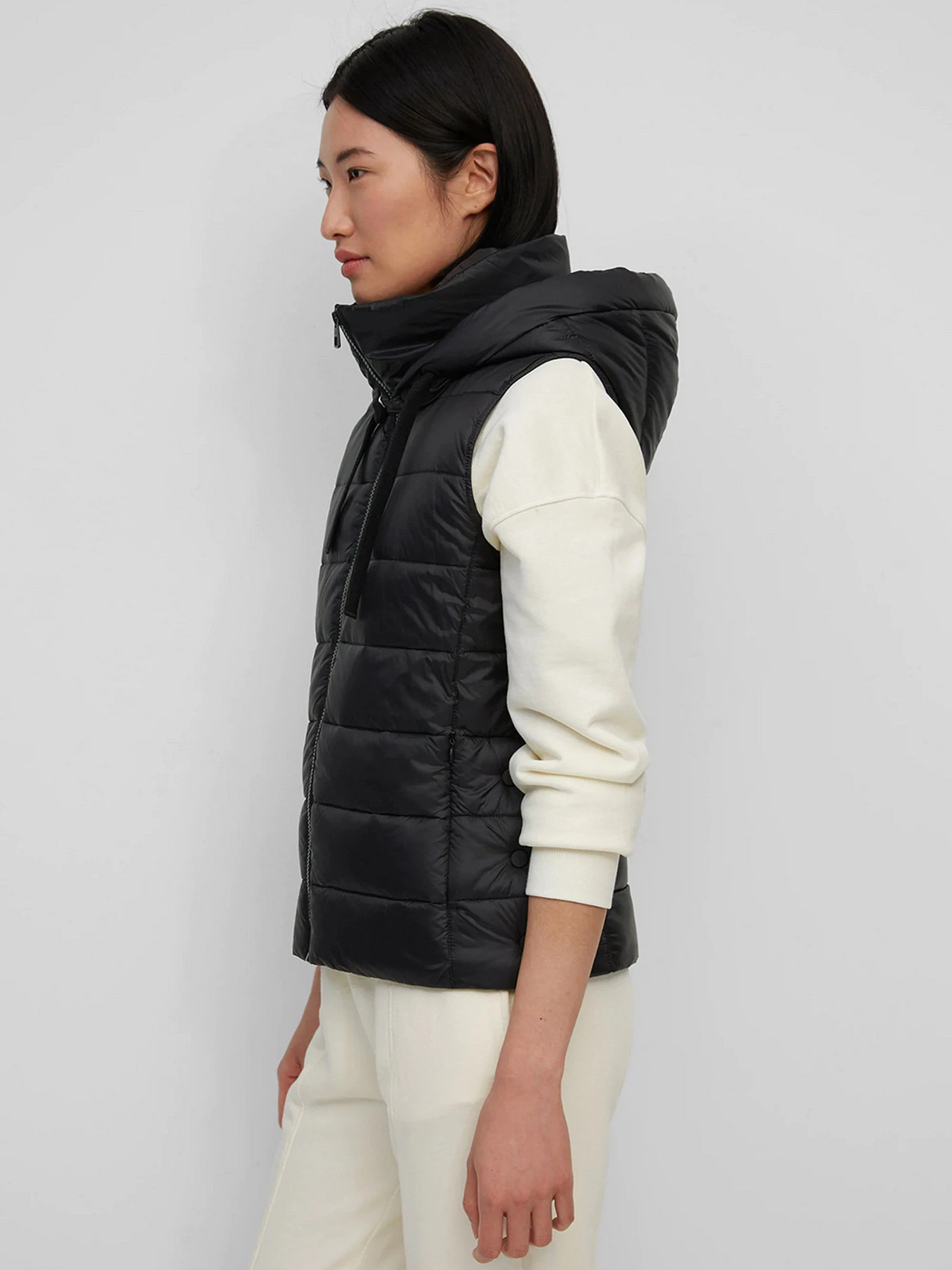 Жилеты Marc O’Polo модель 200085172003-990 Жилеты Marc O’Polo модель 200085172003-990 Фото