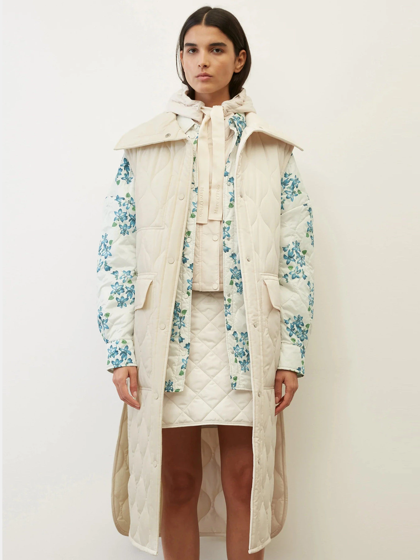 Куртки и дубленки Marc O’Polo модель 208092272039-159 Фото