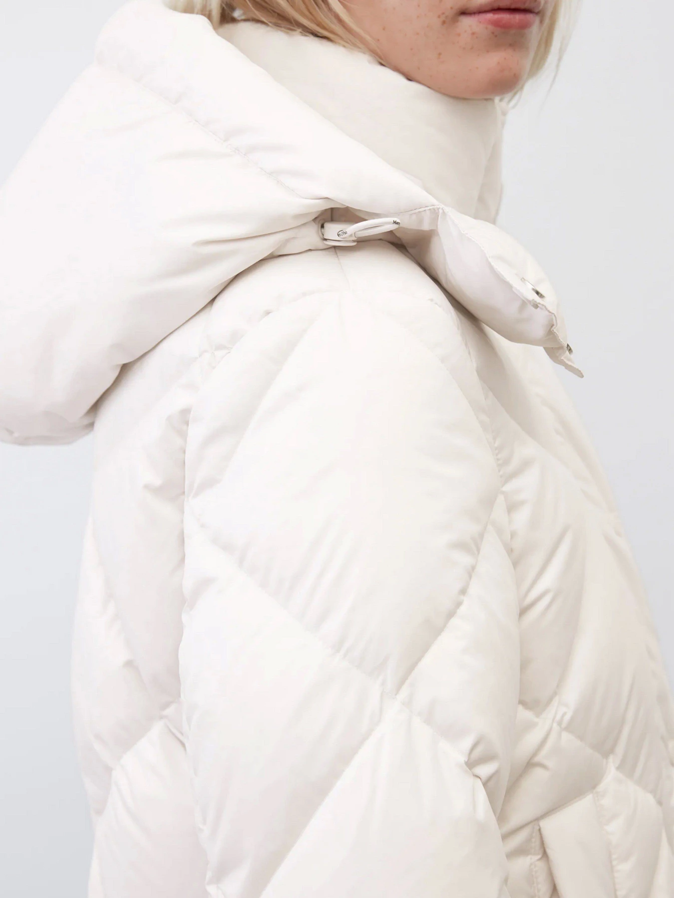 Куртки и дубленки Marc O’Polo модель 209032970053-178 Фото