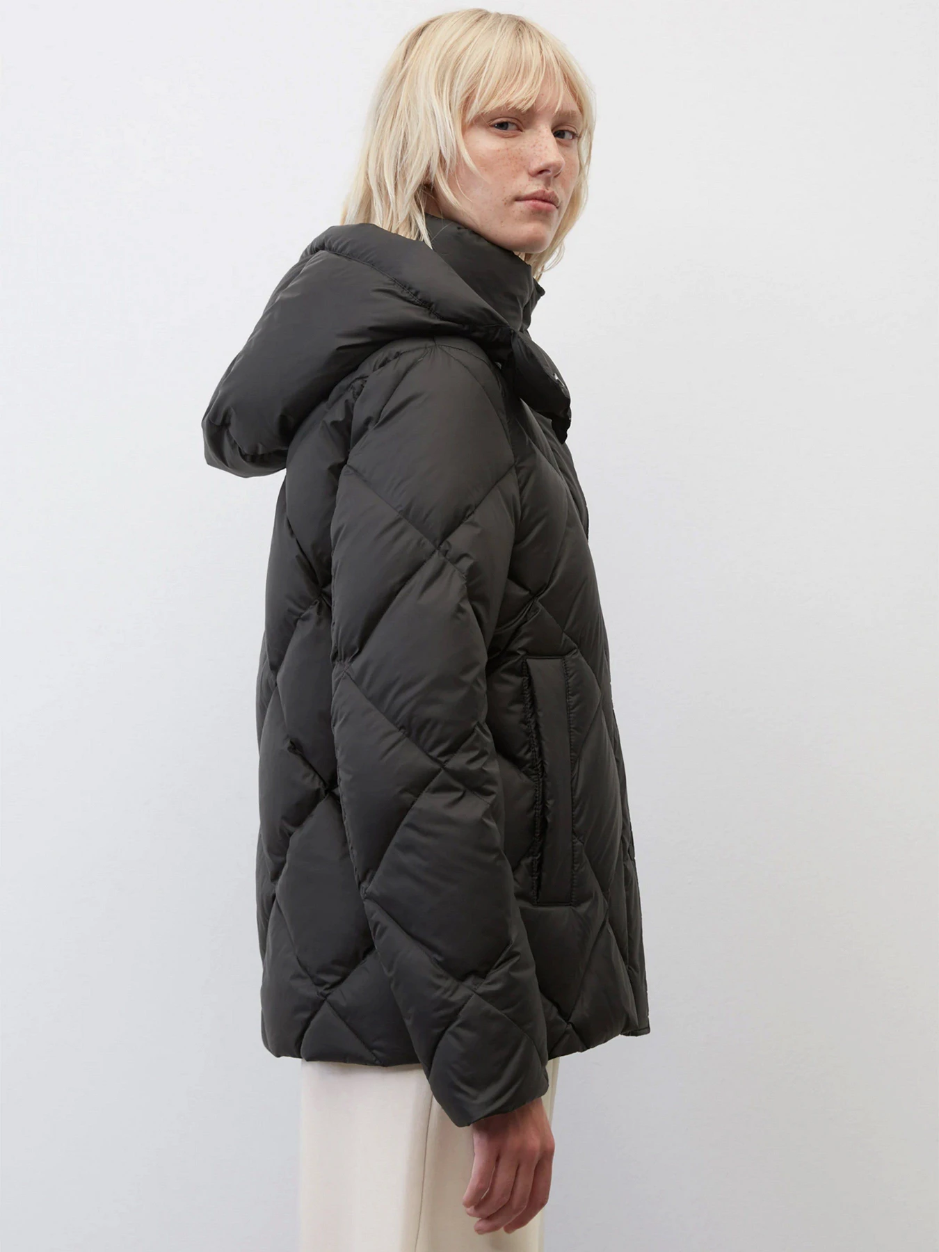 Куртки та дублянки Marc O’Polo модель 209032970053-990 Фото