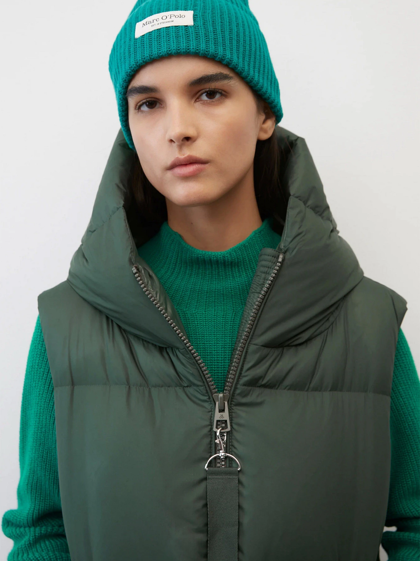 Куртки и дубленки Marc O’Polo модель 209087472067-497 Фото