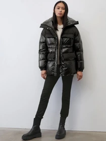 Куртки и дубленки Marc O’Polo модель 210117270271-990 Фото