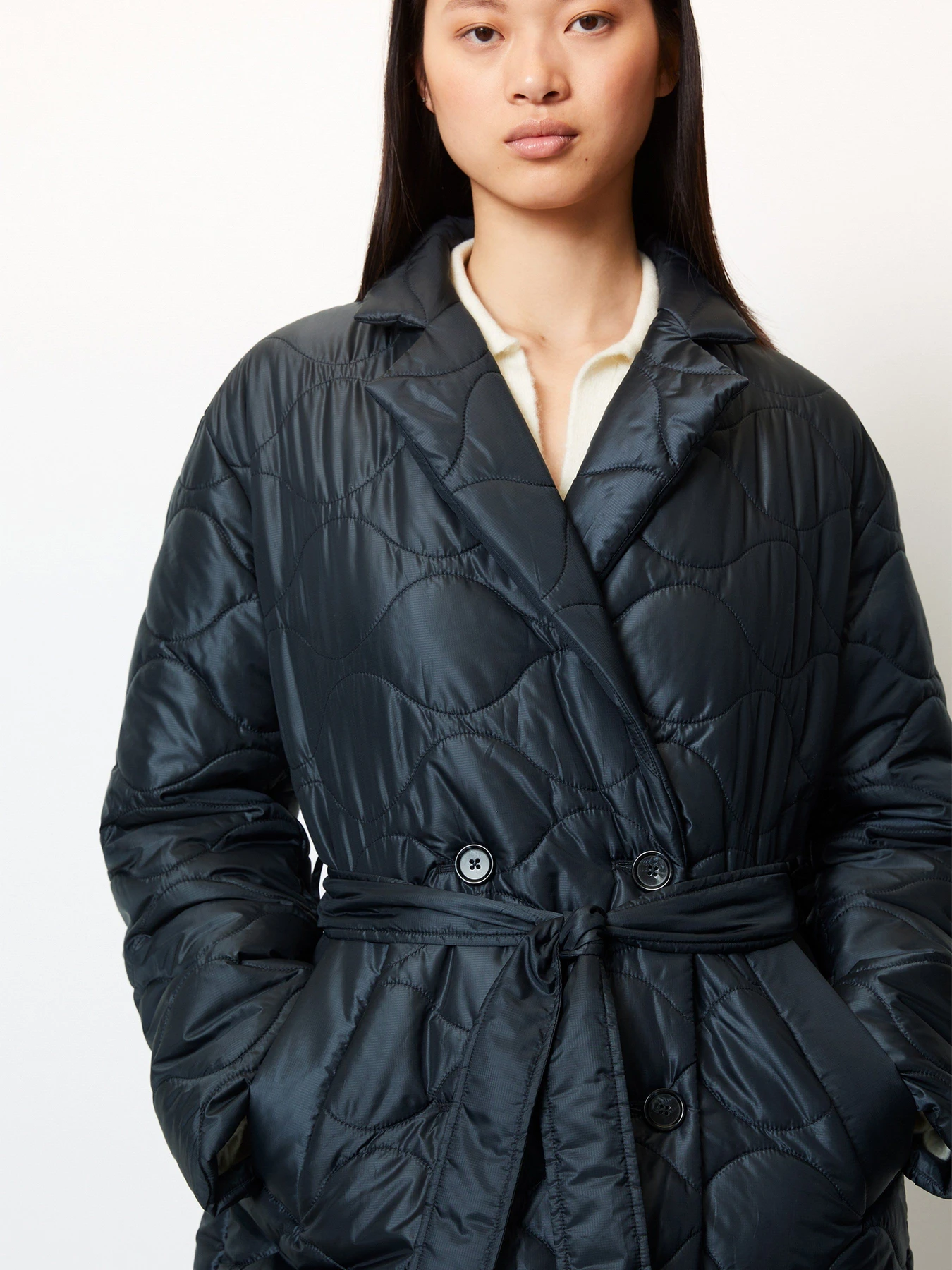 Куртки и дубленки Marc O’Polo модель 308104571101-899 Фото