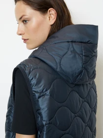 Куртки и дубленки Marc O’Polo модель 308104572115-899 Фото