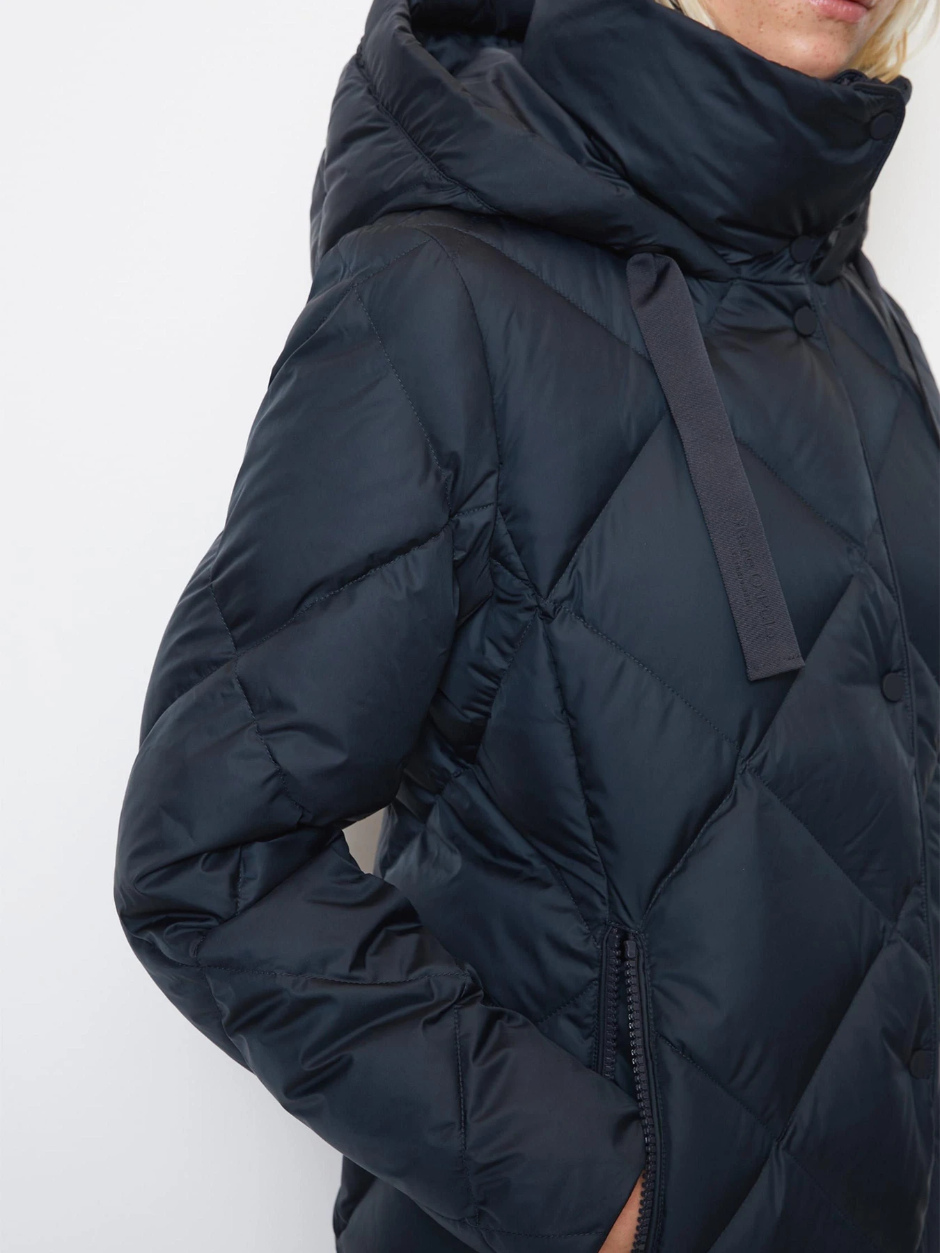 Куртки и дубленки Marc O’Polo модель 309032970077-899 Куртки и дубленки Marc O’Polo модель 309032970077-899 Фото