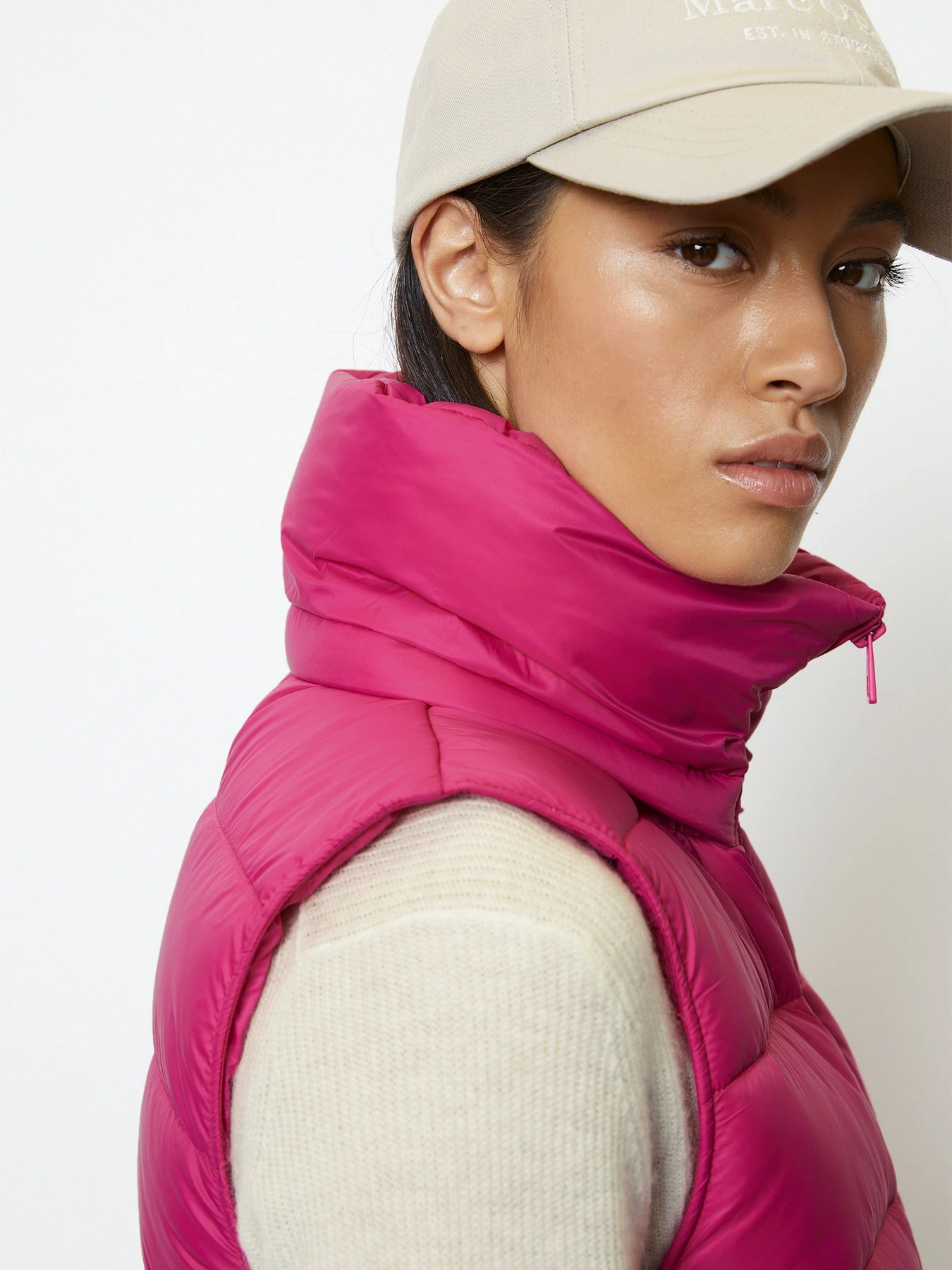 Куртки и дубленки Marc O’Polo модель 308085172003-662 Фото