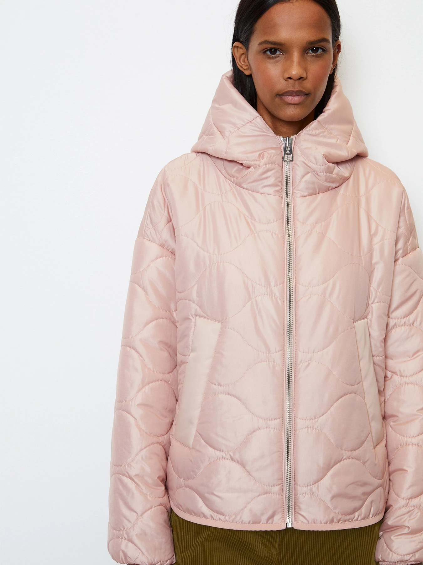 Куртки и дубленки Marc O’Polo модель 308104570101-604 Фото