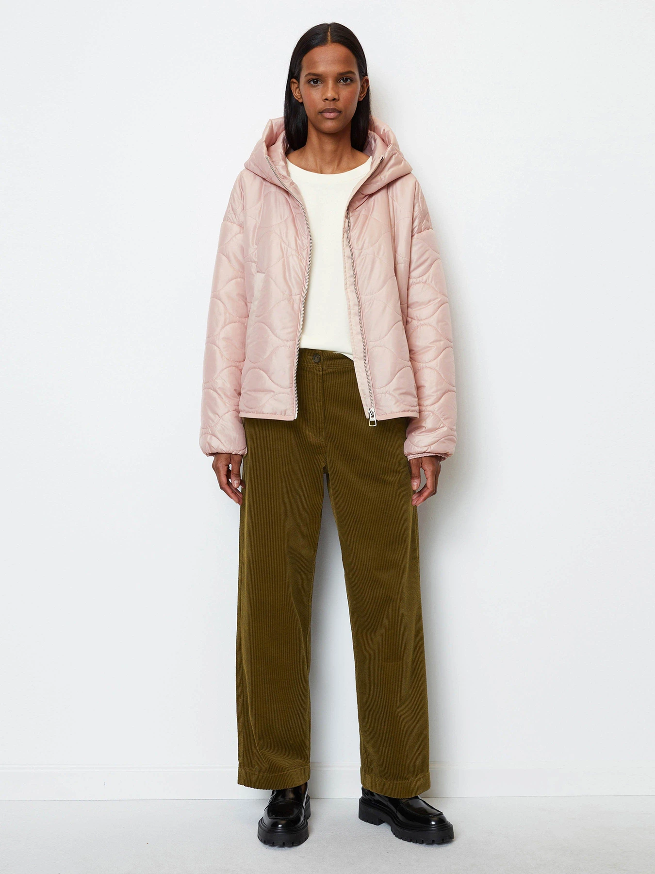Куртки и дубленки Marc O’Polo модель 308104570101-604 Фото
