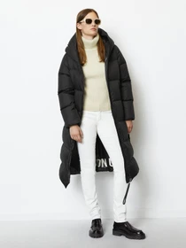 Куртки и дубленки Marc O’Polo модель 309087471075-990 Фото