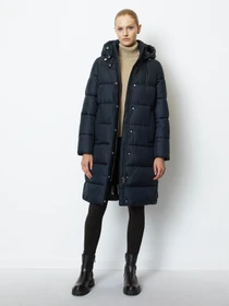 Куртки и дубленки Marc O’Polo модель 309032971115-899 Фото