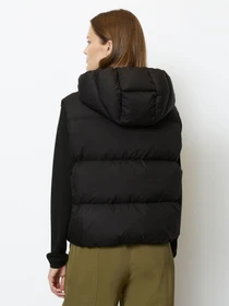 Куртки и дубленки Marc O’Polo модель 309087472029-990 Фото