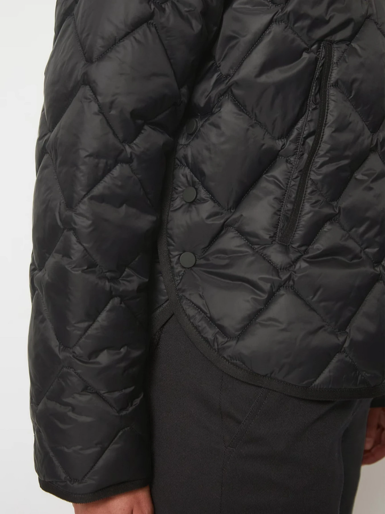 Куртки та дублянки Marc O’Polo модель 400085170005-990 Фото