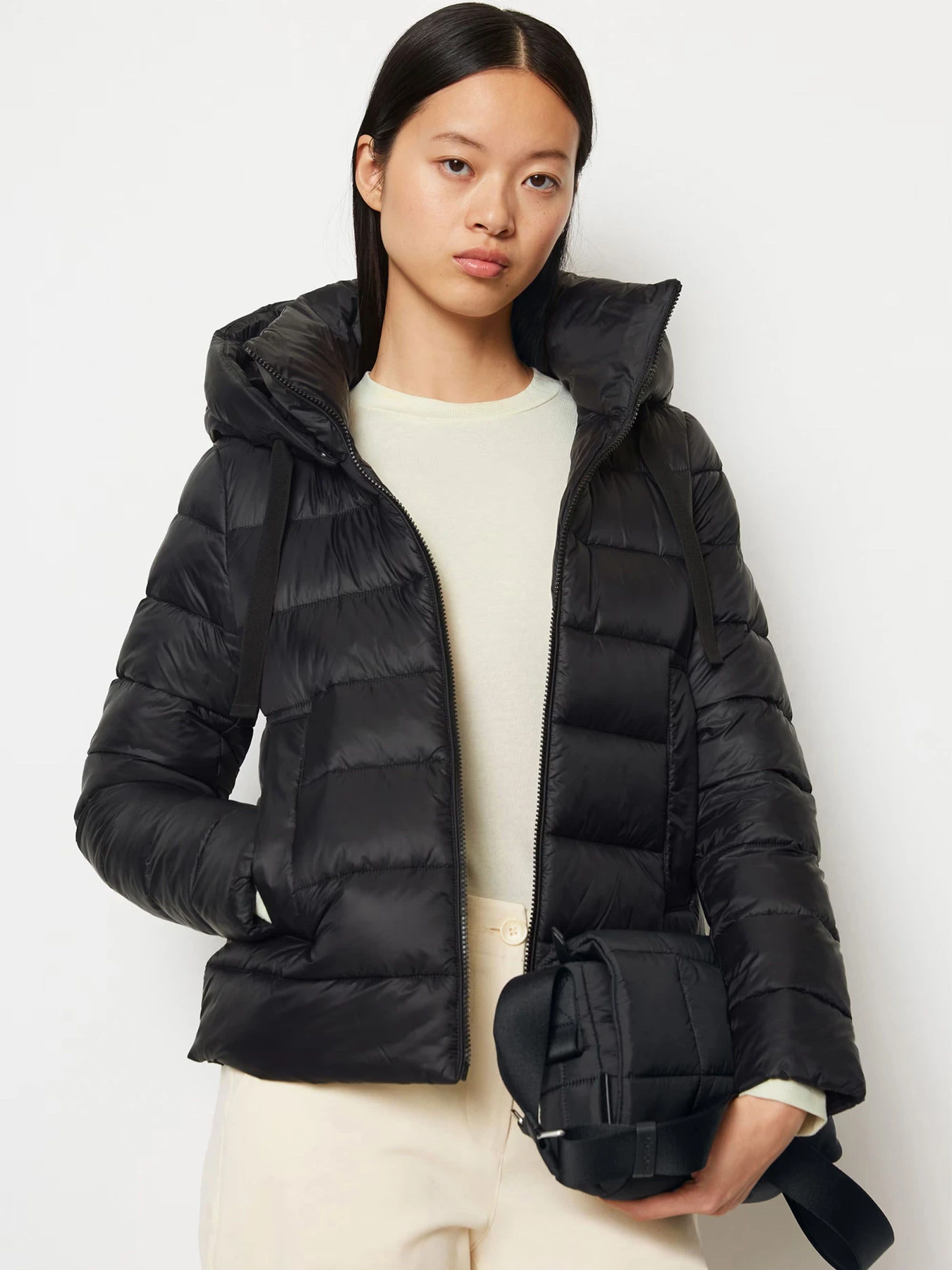 Куртки и дубленки Marc O’Polo модель 400085170129-990 Куртки и дубленки Marc O’Polo модель 400085170129-990 Фото