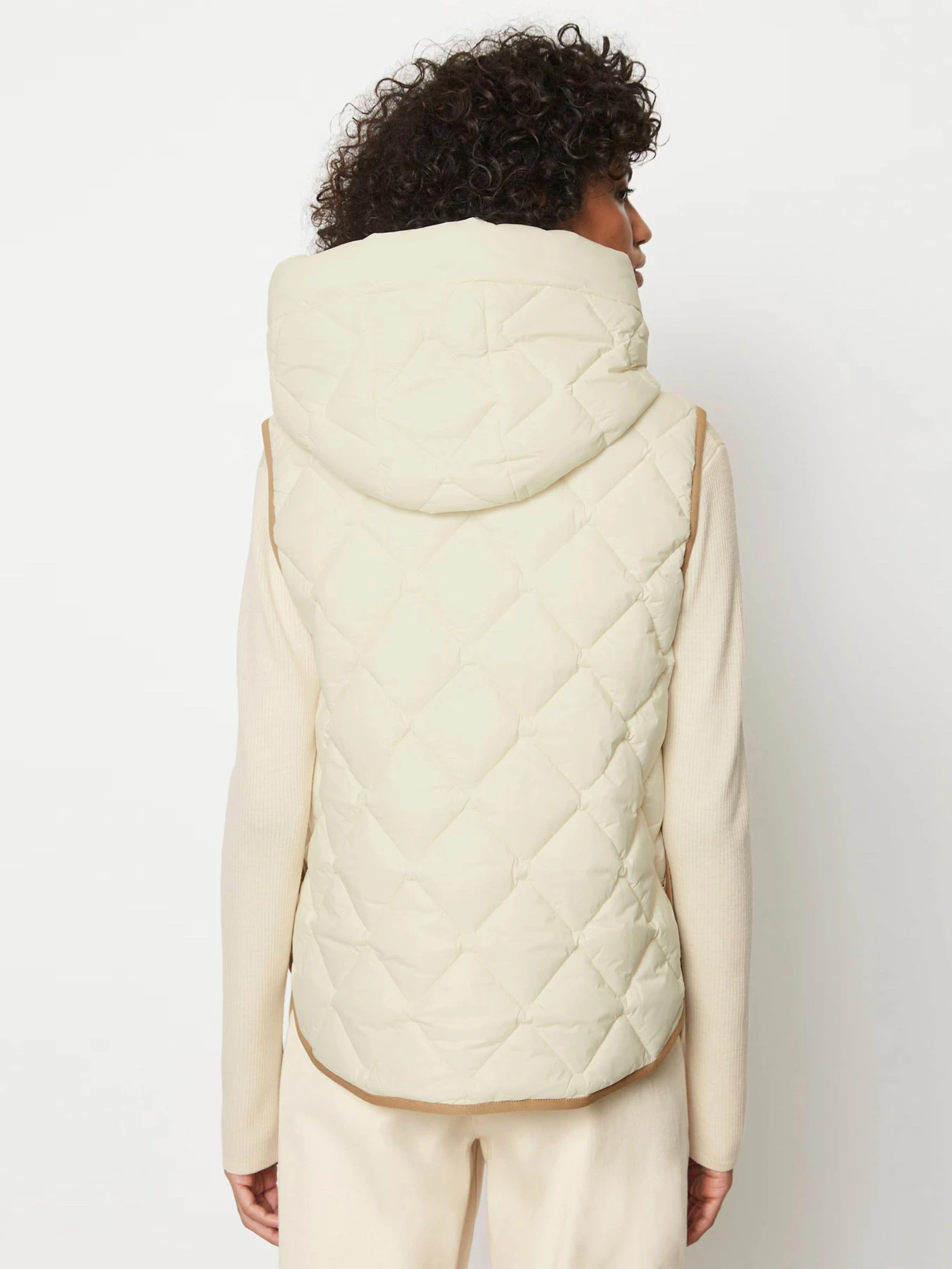 Куртки та дублянки Marc O’Polo модель 400085172009-159 Фото