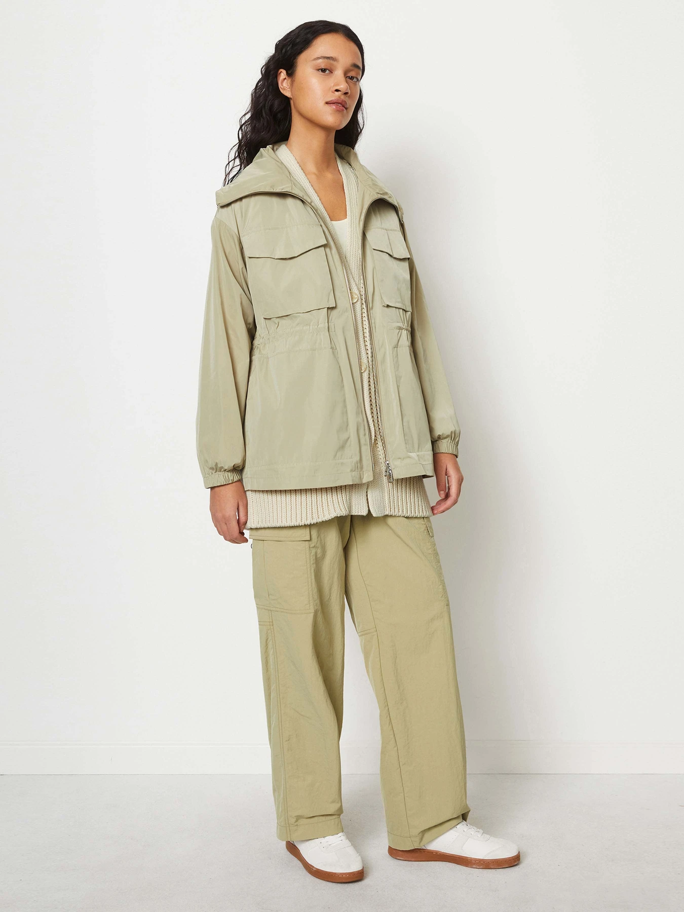 Куртки та дублянки Marc O’Polo модель 402102770051-402 Фото