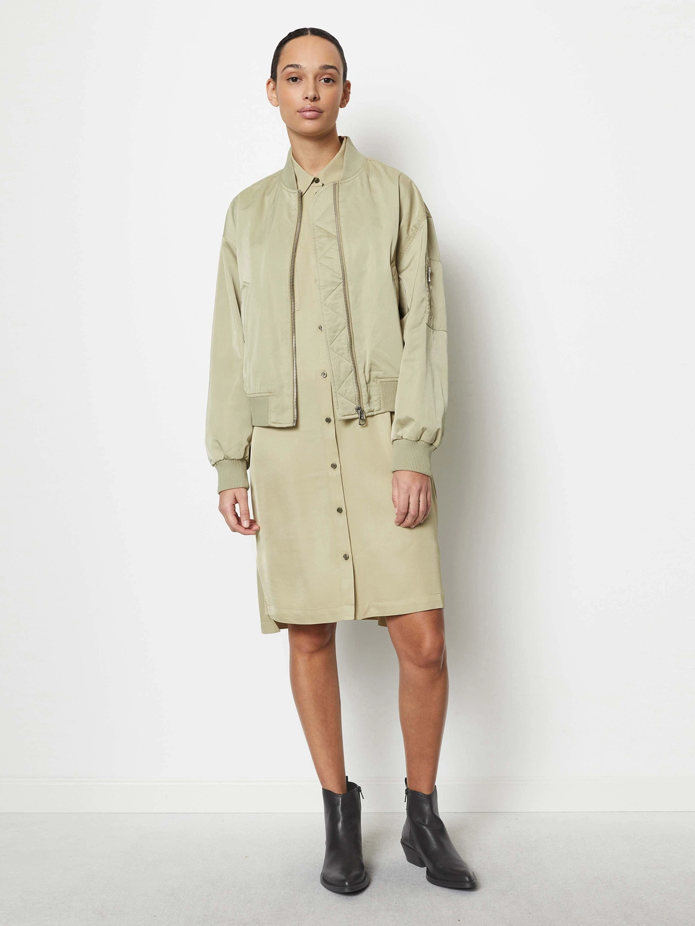 Куртки и дубленки Marc O’Polo модель 402103670085-402 Фото