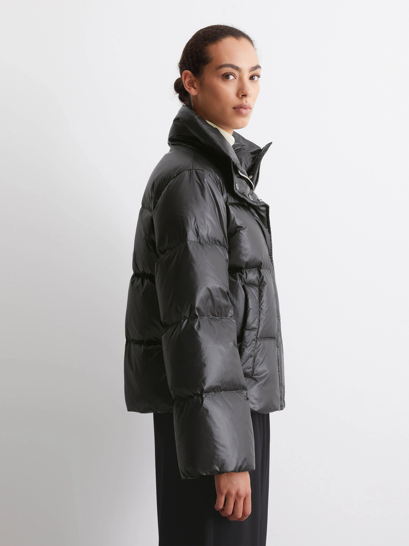 Куртки и дубленки Marc O’Polo модель 409099870351-990 Фото