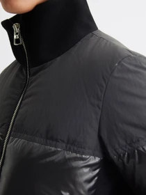 Куртки та дублянки Marc O’Polo модель 409099870369-990 Фото