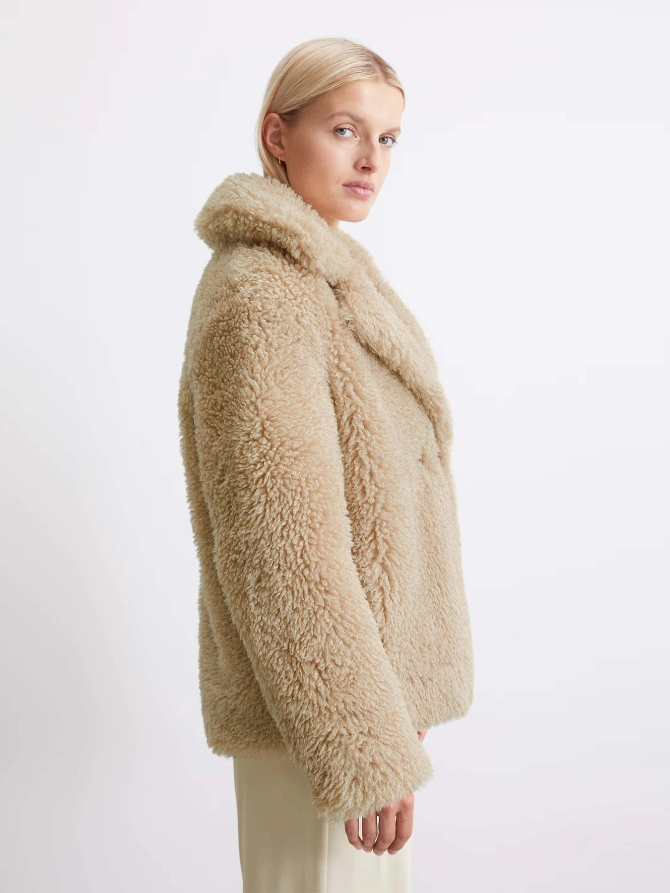 Куртки и дубленки Marc O’Polo модель 409102270349-720 Фото