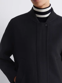 Куртки и дубленки Marc O’Polo модель 500005170081-888 Фото