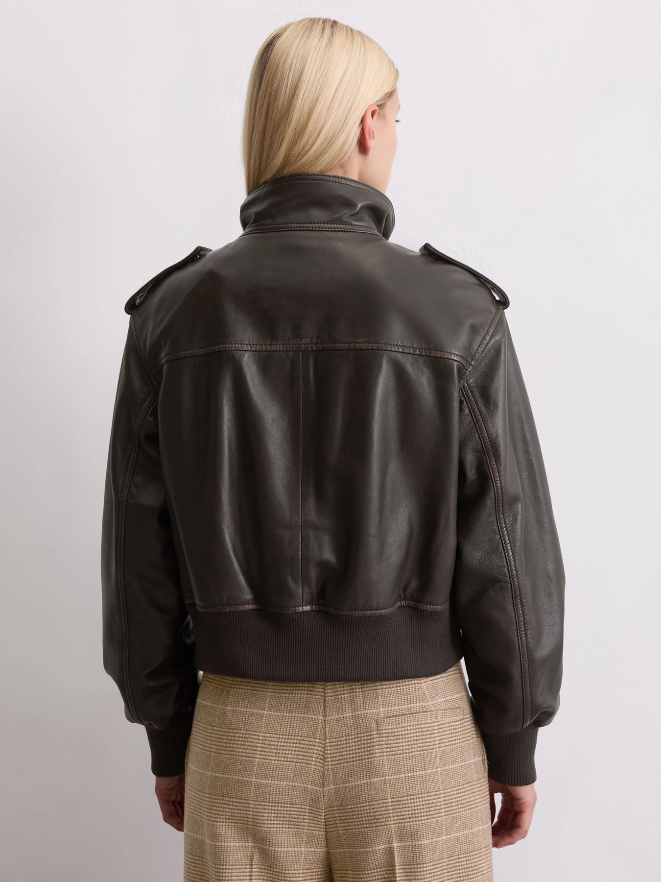 Куртки и дубленки Marc O’Polo модель 508701873009-796 Фото