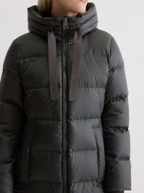 Куртки та дублянки Marc O’Polo модель 509032971095-975 Фото