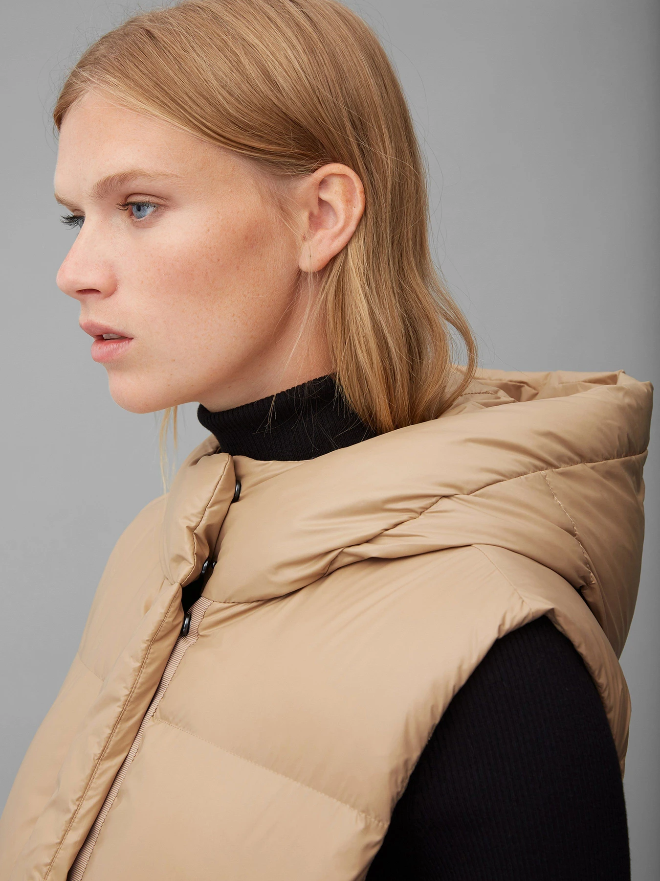 Жилеты Marc O’Polo модель 009108972037-746 Жилеты Marc O’Polo модель 009108972037-746 Фото