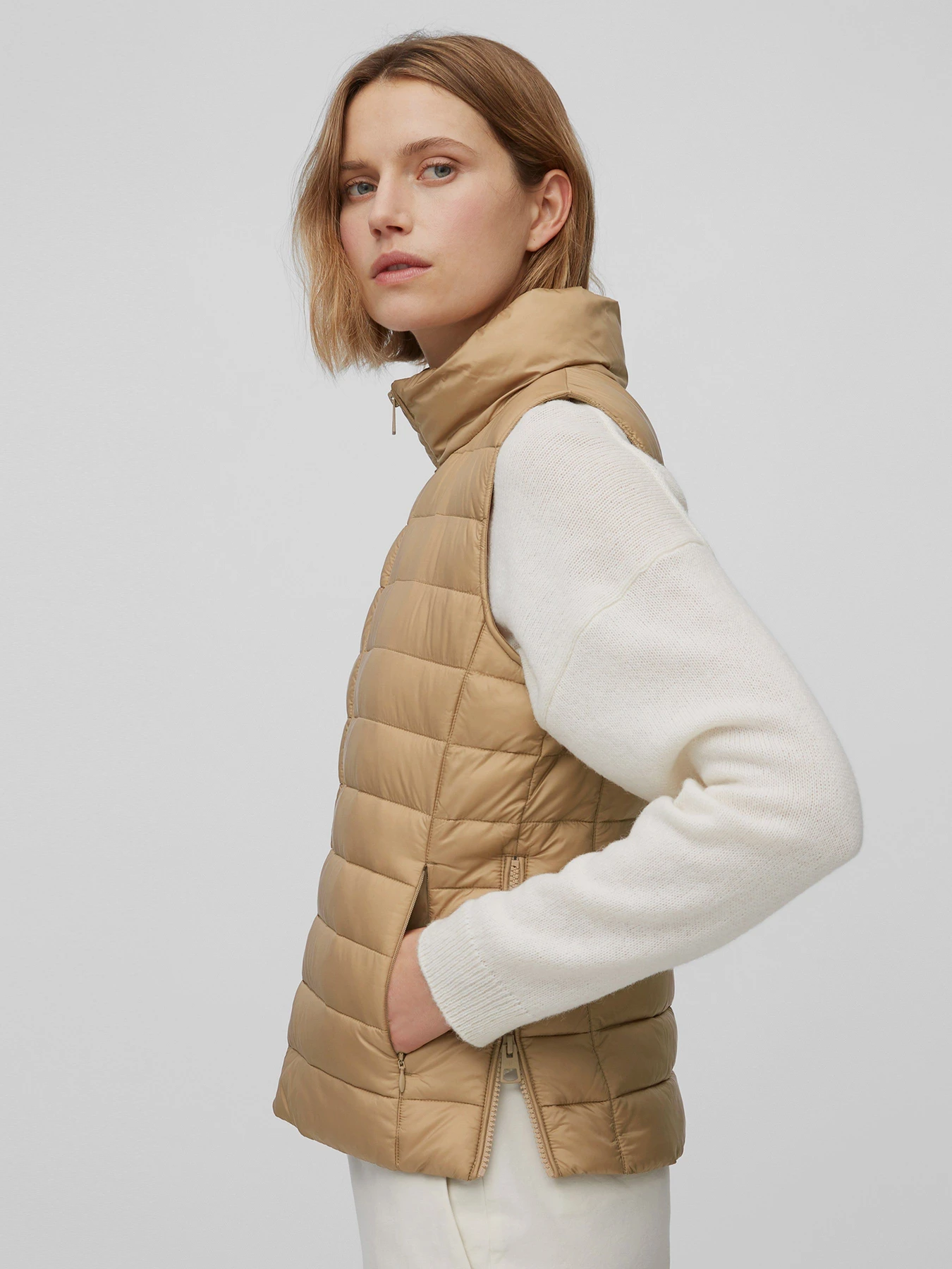 Жилеты Marc O’Polo модель 101108872011-746 Жилеты Marc O’Polo модель 101108872011-746 Фото