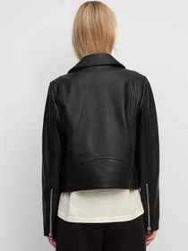 Куртки та дублянки Marc O’Polo модель 108702273025-990 Фото