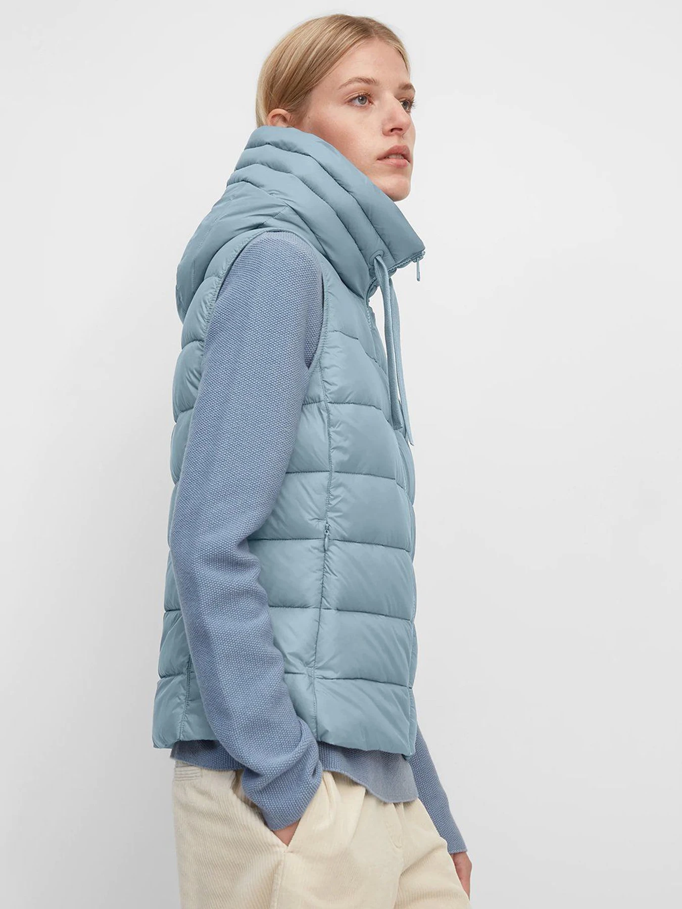 Жилеты Marc O’Polo модель 108085172001-842 Жилеты Marc O’Polo модель 108085172001-842 Фото