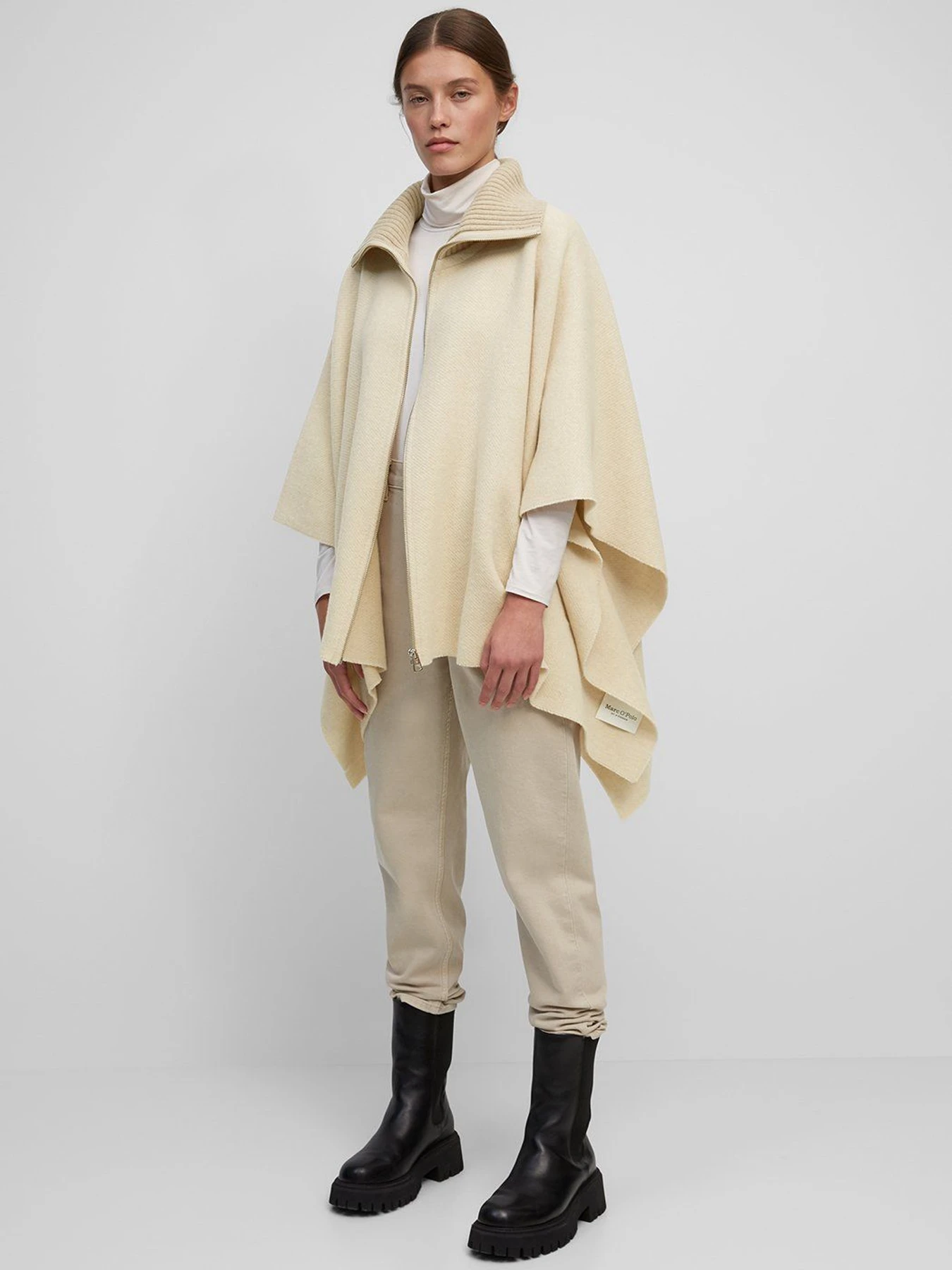 Пальто и плащи Marc O’Polo модель 110812693011-711 Пальто и плащи Marc O’Polo модель 110812693011-711 Фото